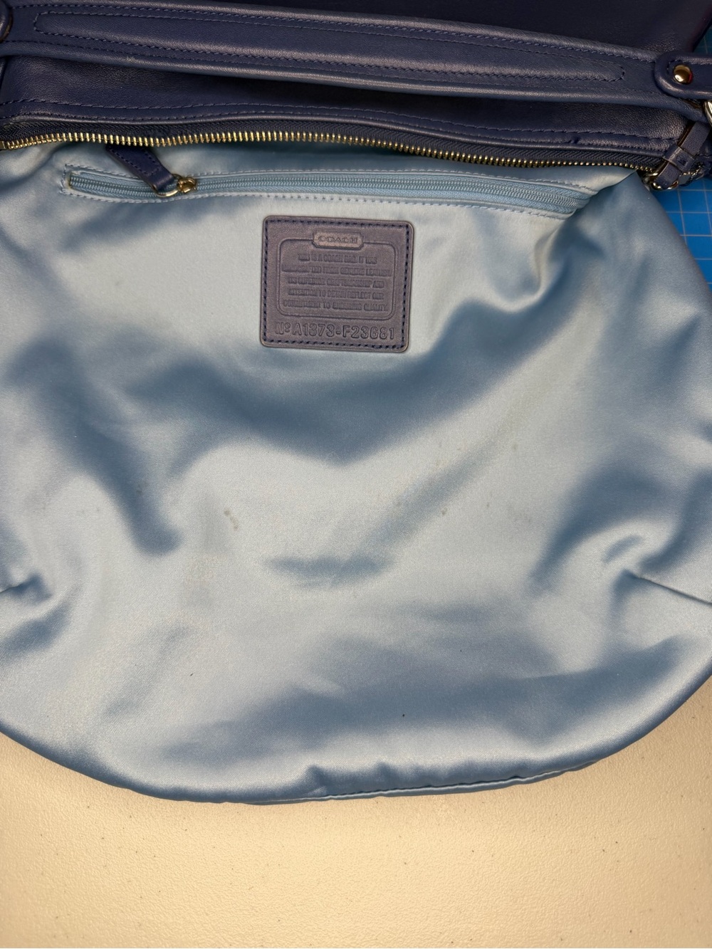 Coach Kristin Navy Cobalt Blue Leather Hobo Bag F23681 Push Lock Pockets - Picture 5 of 16